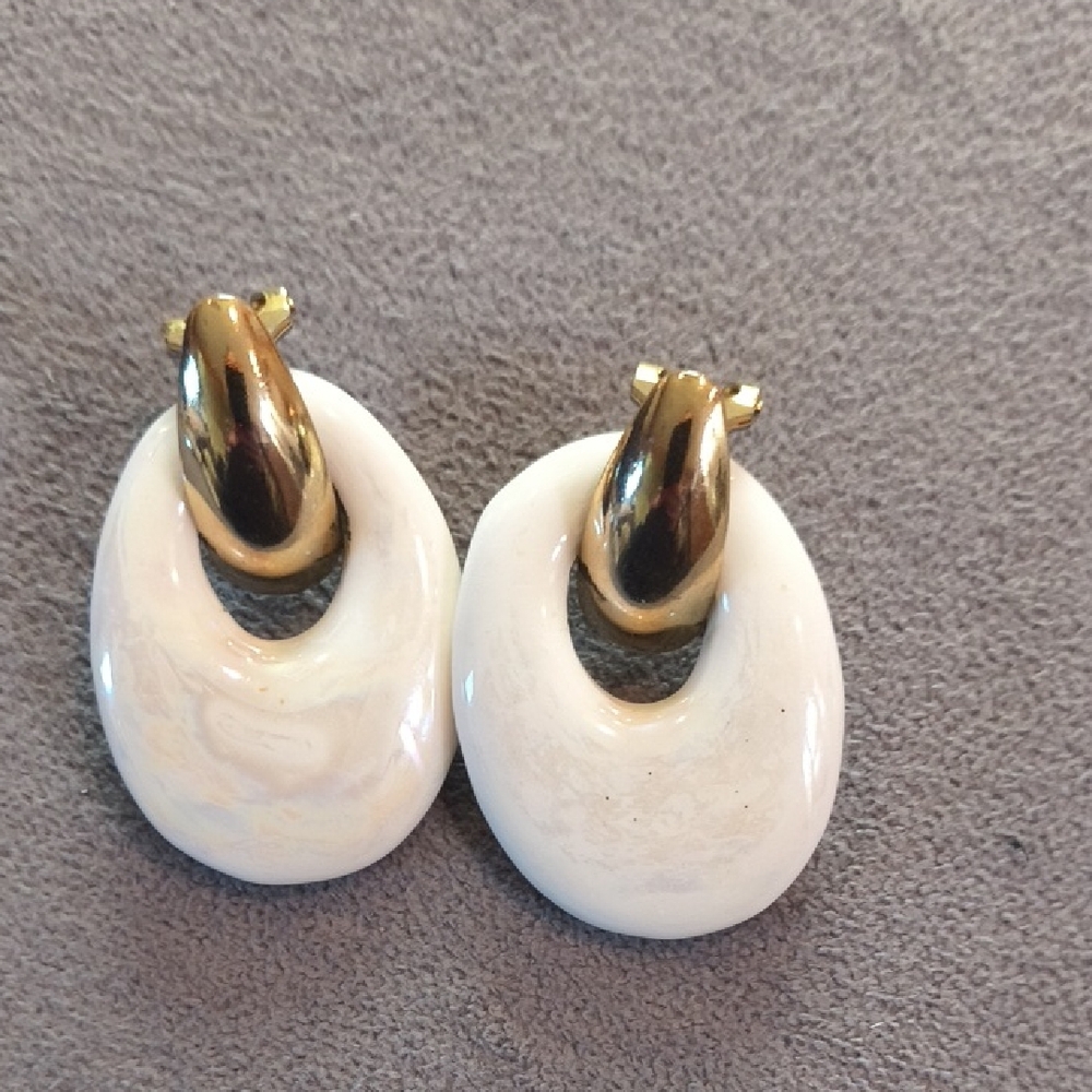 10 Items/$10 Elegant Gold and White Earrings